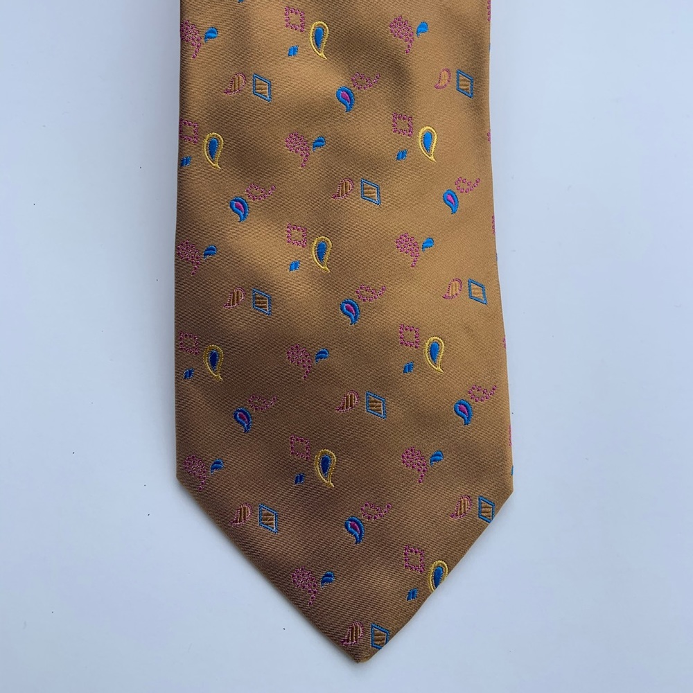 Holland and Sherry Tie